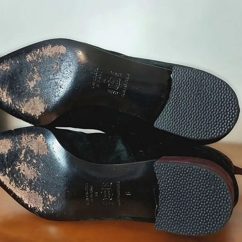 Vtg Mondi black velvet & plum suede ankle boots size 6 - Picture 7 of 8